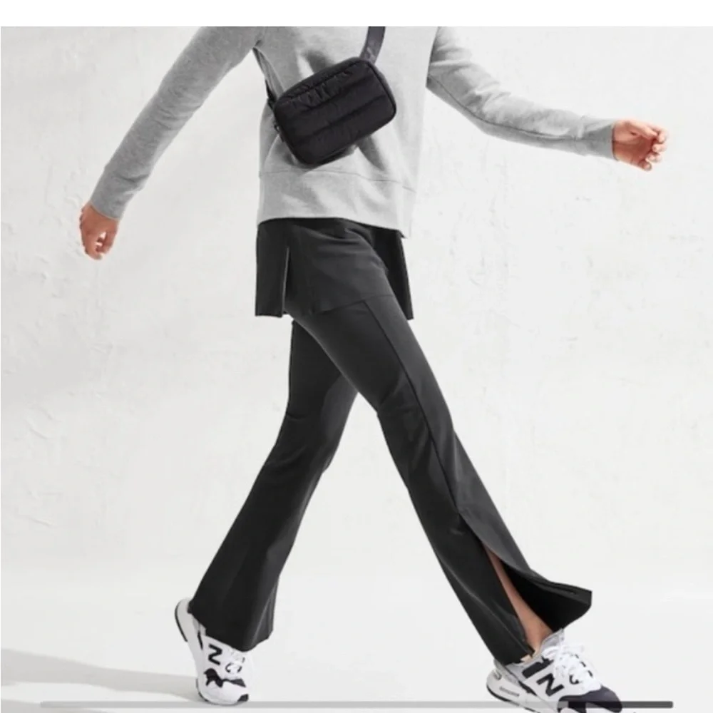 Athleta Stellar Flare Trouser Pant Women's Black Stretch NWOT.  Size 4P - Picture 8 of 12